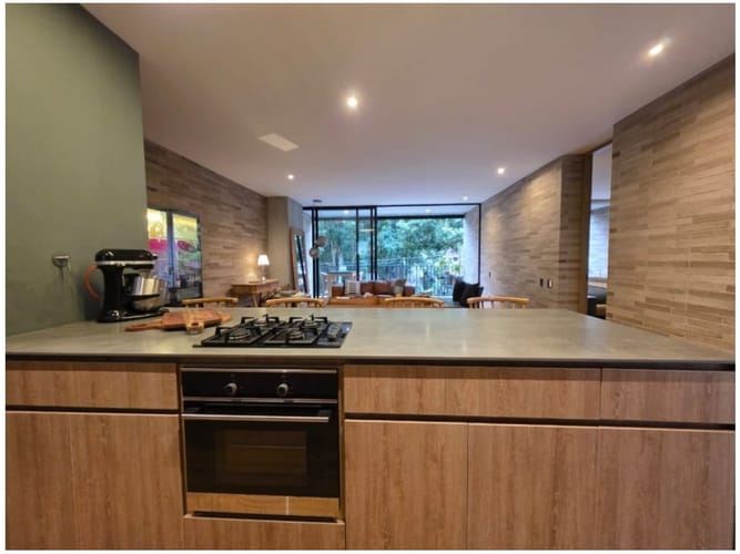 Apartaestudio en venta en El Poblado, Medellín, 112 m² · foto 22 de 24