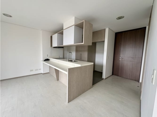 Apartamento de 1 alcoba en venta en Aeropuerto, Rionegro, 63 m² · foto 5 de 15