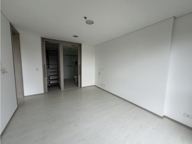 Apartamento de 1 alcoba en venta en Aeropuerto, Rionegro, 63 m² · foto 7 de 15