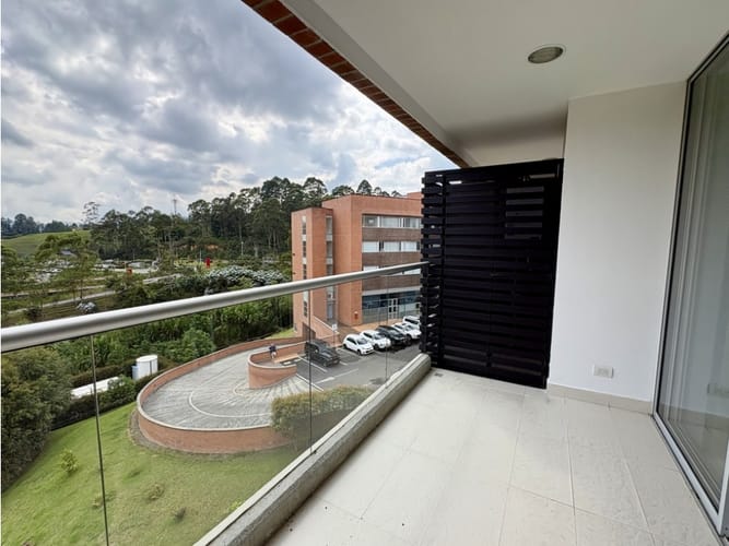 Apartamento de 1 alcoba en venta en Aeropuerto, Rionegro, 63 m² · foto 14 de 15