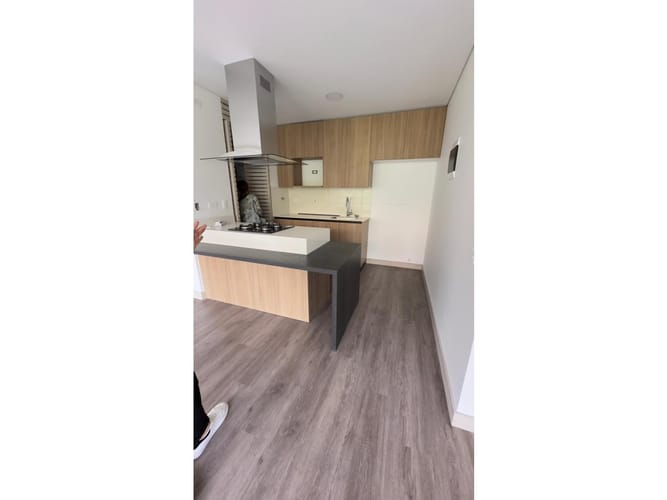Apartamento de 1 alcoba en venta en El Poblado, Medellín, 67 m² · foto 4 de 8