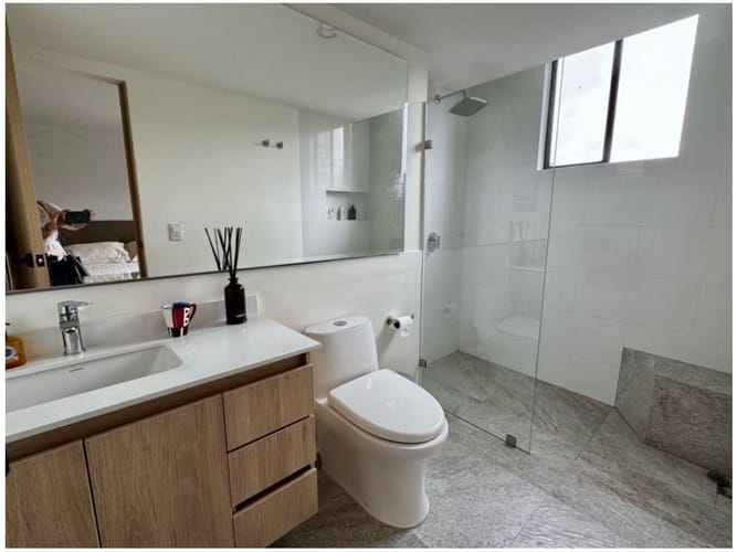 Apartamento de 3 alcobas en venta en El Tesoro, Medellín, 117 m² · foto 10 de 17