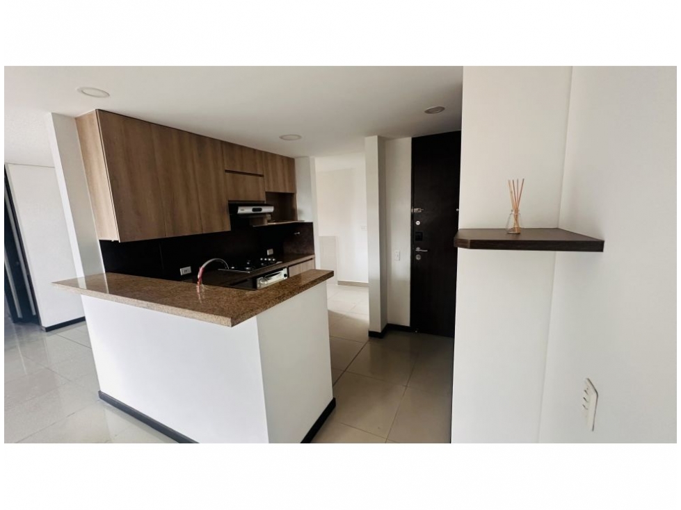 Apartamento en venta en El Esmeraldal, Envigado · foto 2 de 10