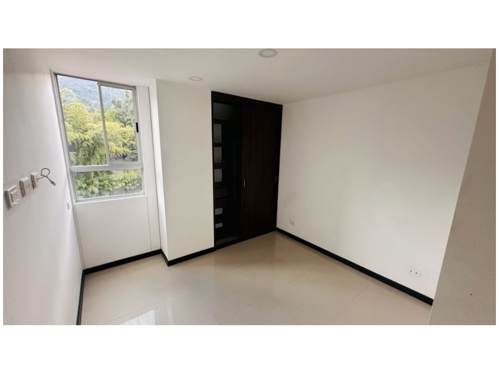Apartamento en venta en El Esmeraldal, Envigado · foto 7 de 10