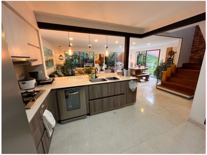 Casa en venta en Loma Del Esmeraldal, Envigado · foto 6 de 24