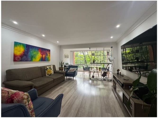 Apartamento de 2 alcobas en venta en Astorga, Medellín, 162 m² · foto 8 de 20