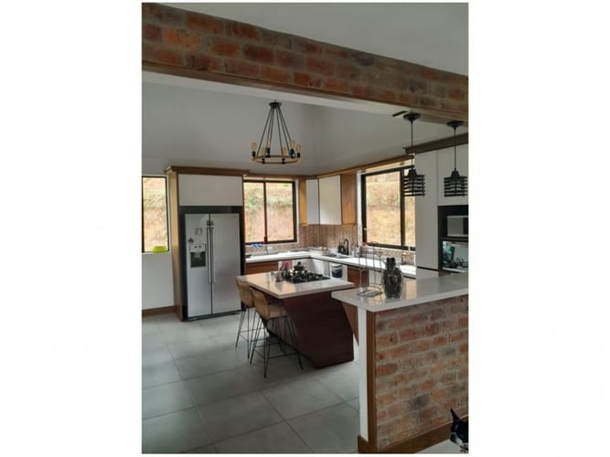 Casa de 3 alcobas en venta en El Retiro, 240 m² · foto 5 de 24