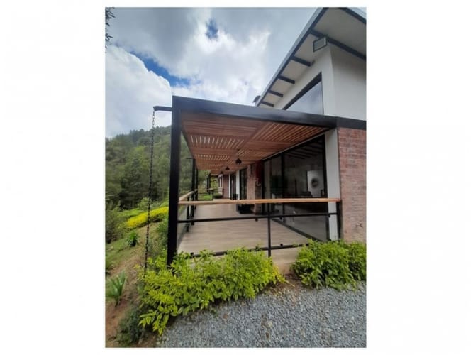 Casa de 3 alcobas en venta en El Retiro, 240 m² · foto 7 de 24