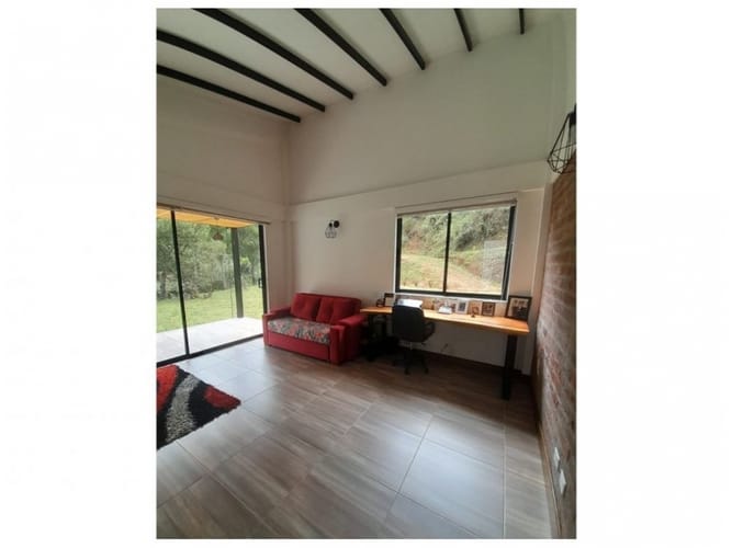 Casa de 3 alcobas en venta en El Retiro, 240 m² · foto 15 de 24