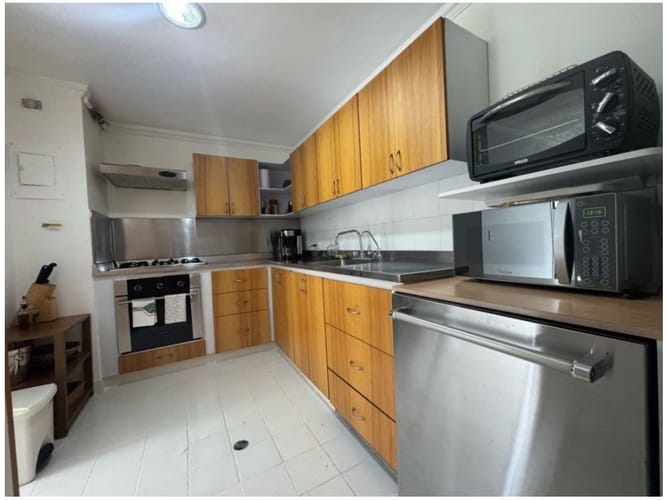 Apartamento de 3 alcobas en venta en Los Naranjos, Medellín, 112 m² · foto 10 de 10