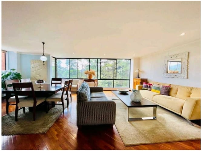 Apartamento de 3 alcobas en venta en El Diamante No. 2, Medellín, 174 m² · foto 2 de 9