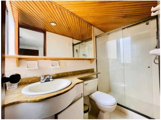 Apartamento de 3 alcobas en venta en El Diamante No. 2, Medellín, 174 m² · foto 9 de 9