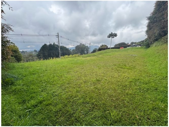 Lote en venta en Vía Las Palmas, Envigado, 1169 m² · foto 2 de 6