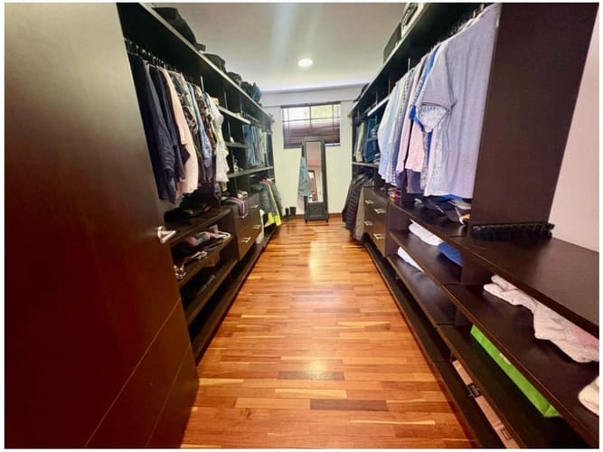 Casa de 4 alcobas en venta en Vía Las Palmas, Envigado, 466 m² · foto 15 de 17