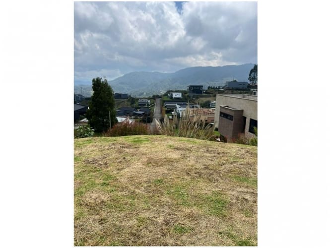 Casa de 5 alcobas en venta en Escobero, Envigado, 245 m² · foto 23 de 23