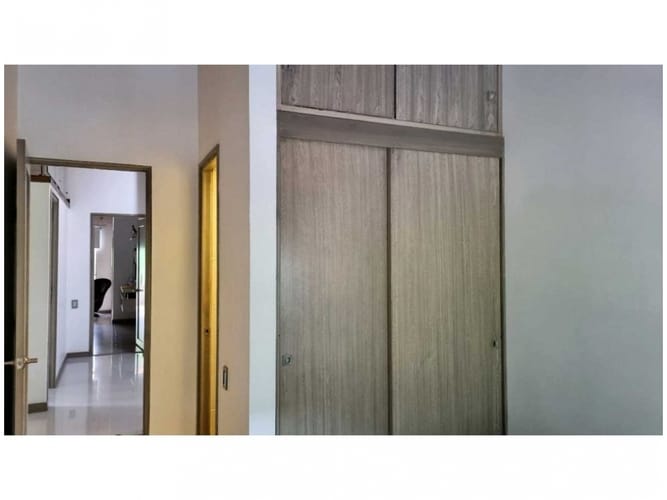 Casa de 4 alcobas en venta en Loma Del Chocho, Envigado, 212 m² · foto 14 de 24