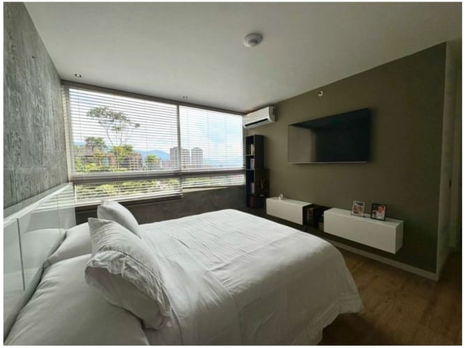 Apartamento de 2 alcobas en venta en Las Lomas, Medellín, 83 m² · foto 6 de 12