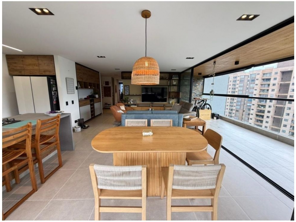 Apartamento en venta en Camino Verde, Envigado · foto 2 de 17