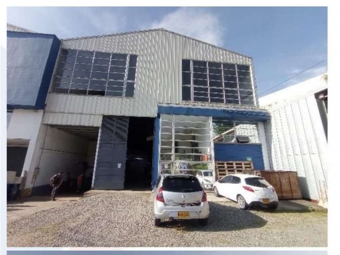 Bodega en venta en Sierra Morena, La Estrella, 1400 m² · foto 5 de 5