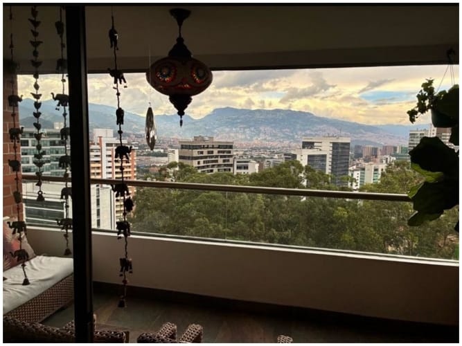 Apartamento en venta en El Poblado, Medellín · foto 4 de 24
