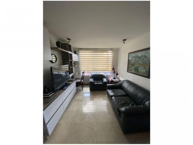 Apartamento en venta en El Poblado, Medellín · foto 8 de 24