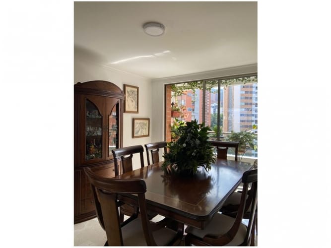 Apartamento en venta en El Poblado, Medellín · foto 11 de 24