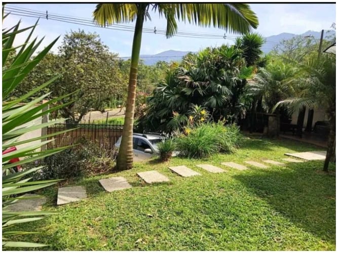 Casa de 4 alcobas en venta en Loma Del Escobero, Envigado, 550 m² · foto 3 de 4