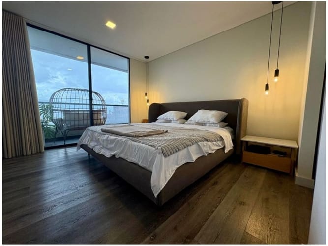 Apartamento de 3 alcobas en venta en Los Naranjos, Medellín, 156 m² · foto 4 de 9