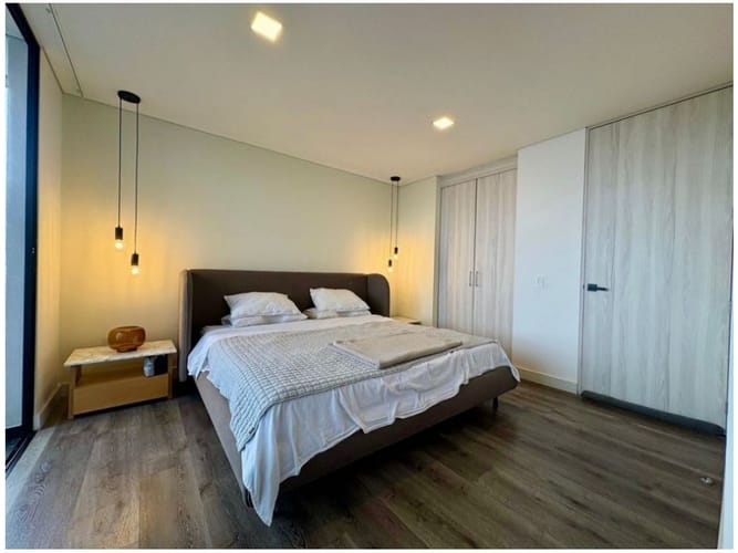 Apartamento de 3 alcobas en venta en Los Naranjos, Medellín, 156 m² · foto 6 de 9