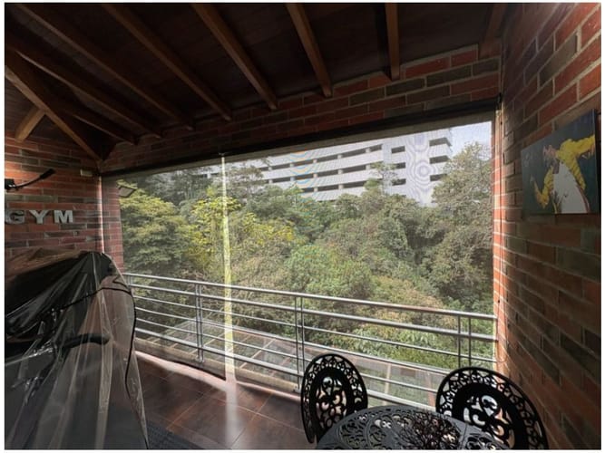 Casa de 3 alcobas en venta en Montessori, Envigado, 516 m² · foto 21 de 24