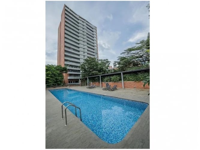 Apartamento de 2 alcobas en venta en Las Lomas, Medellín, 104 m² · foto 15 de 18