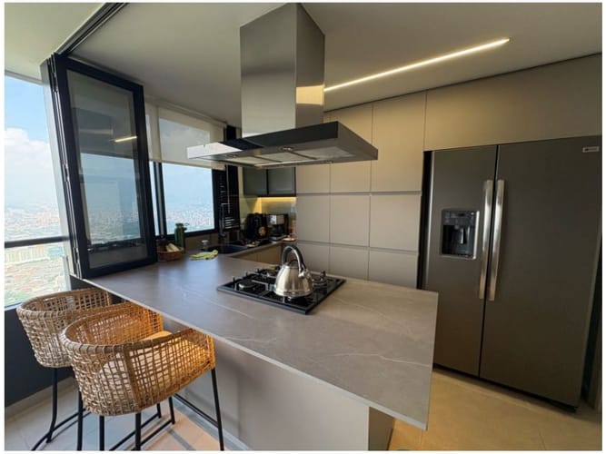 Apartamento de 2 alcobas en venta en Las Lomas, Medellín, 87 m² · foto 5 de 12