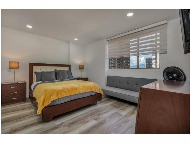 Apartamento de 3 alcobas en venta en San Lucas, Medellín, 131 m² · foto 13 de 22