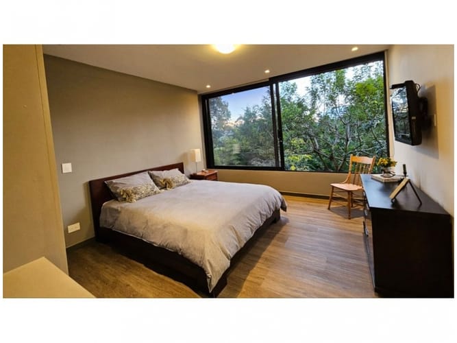 Casa de 3 alcobas en venta en Medellín, 326 m² · foto 20 de 24