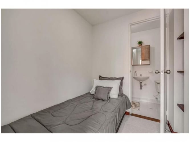 Apartamento de 3 alcobas en venta en San Lucas, Medellín, 131 m² · foto 21 de 22