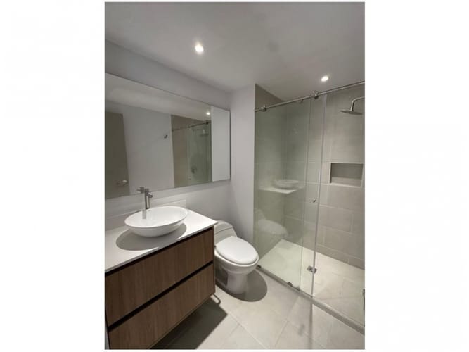 Apartamento de 3 alcobas en venta en El Poblado, Medellín, 171 m² · foto 14 de 14