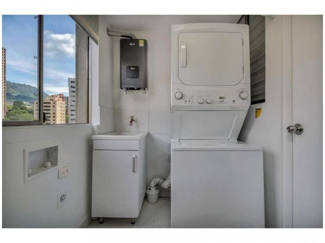 Apartamento de 3 alcobas en venta en San Lucas, Medellín, 131 m² · foto 22 de 22