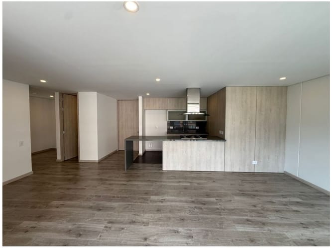 Apartamento de 2 alcobas en venta en Las Palmas, Medellín, 108 m² · foto 3 de 24