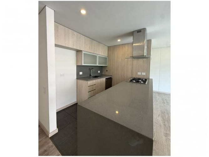 Apartamento de 2 alcobas en venta en Las Palmas, Medellín, 108 m² · foto 5 de 24