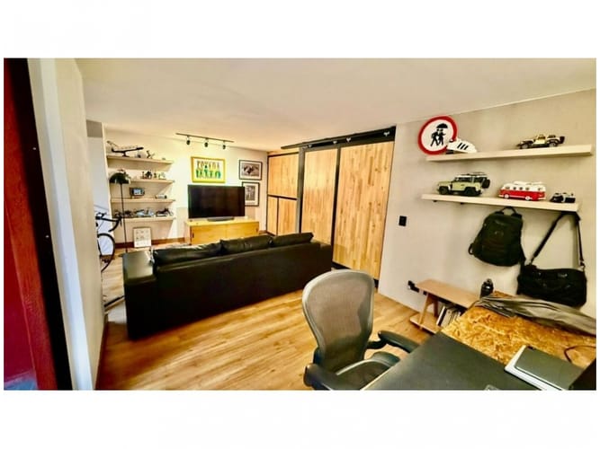 Casa de 4 alcobas en venta en El Poblado, Medellín, 272 m² · foto 11 de 24