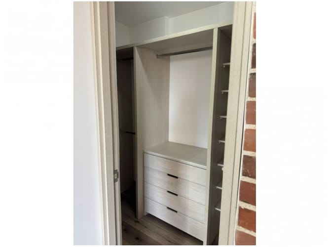 Apartaestudio en venta en El Poblado, Medellín, 64 m² · foto 8 de 12