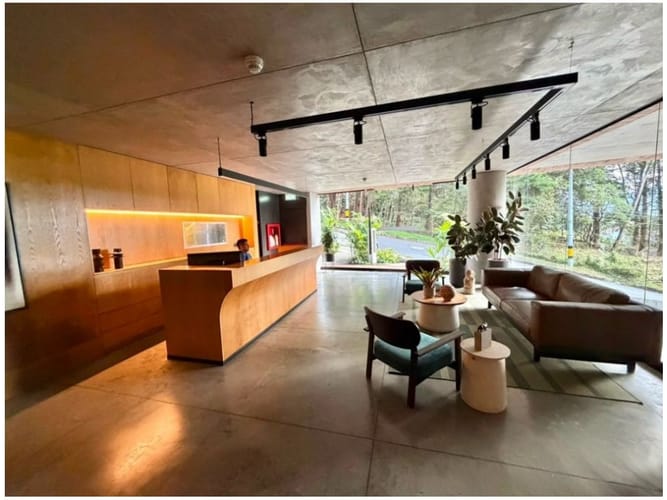 Apartamento de 3 alcobas en venta en Los Naranjos, Medellín, 375 m² · foto 9 de 13