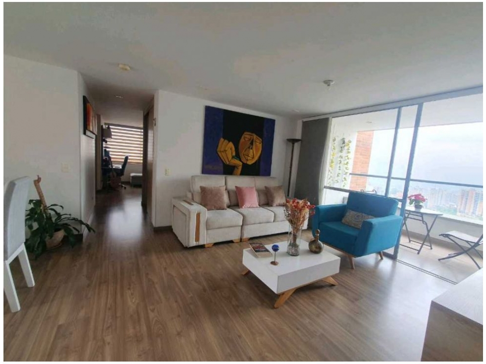 Apartamento en venta en Cumbres, Envigado · foto 3 de 14