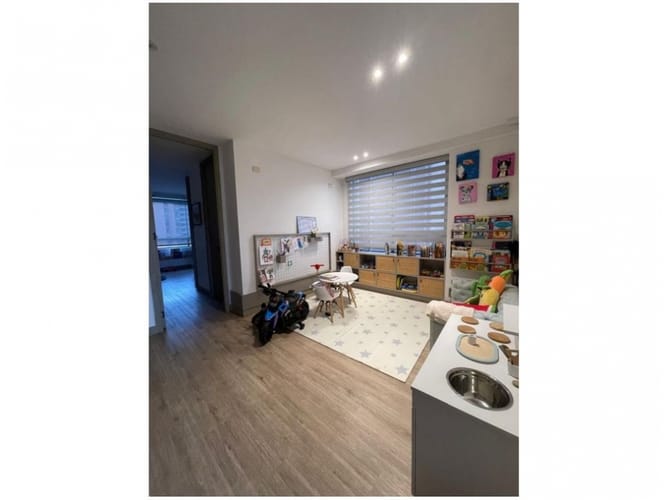 Apartamento de 3 alcobas en venta en El Poblado, Medellín, 179 m² · foto 11 de 24