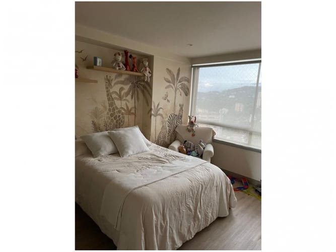Apartamento de 3 alcobas en venta en El Poblado, Medellín, 179 m² · foto 15 de 24