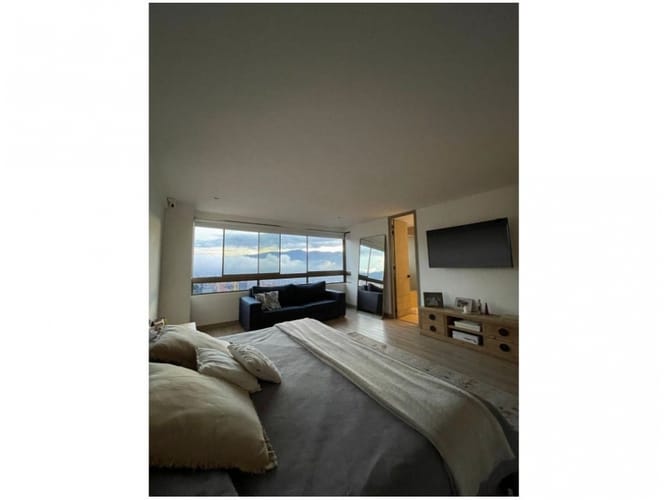 Apartamento de 3 alcobas en venta en El Poblado, Medellín, 179 m² · foto 21 de 24