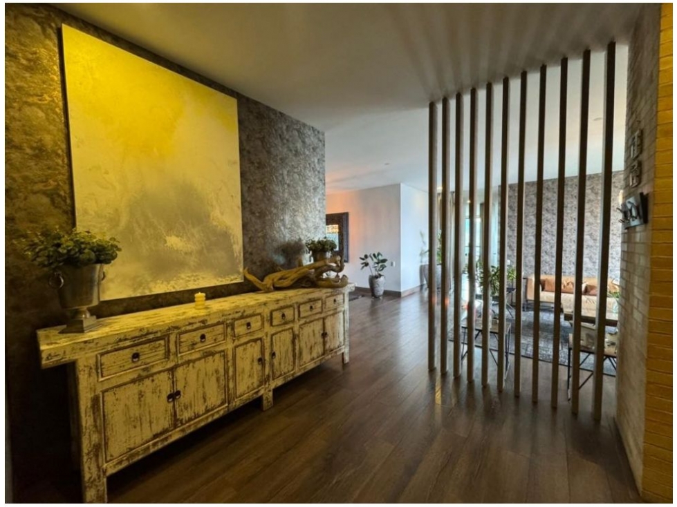 Apartamento en venta en El Poblado, Medellín · foto 11 de 24