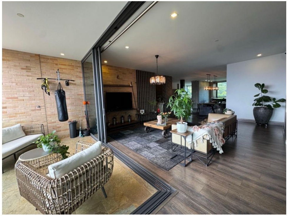 Apartamento en venta en El Poblado, Medellín · foto 16 de 24