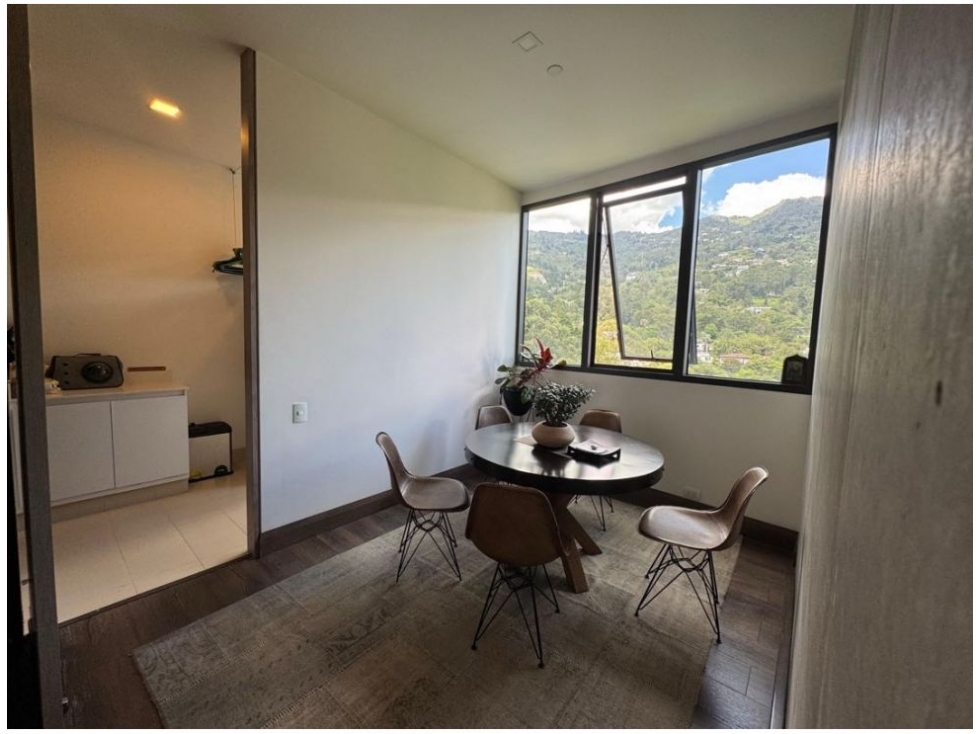 Apartamento en venta en El Poblado, Medellín · foto 19 de 24
