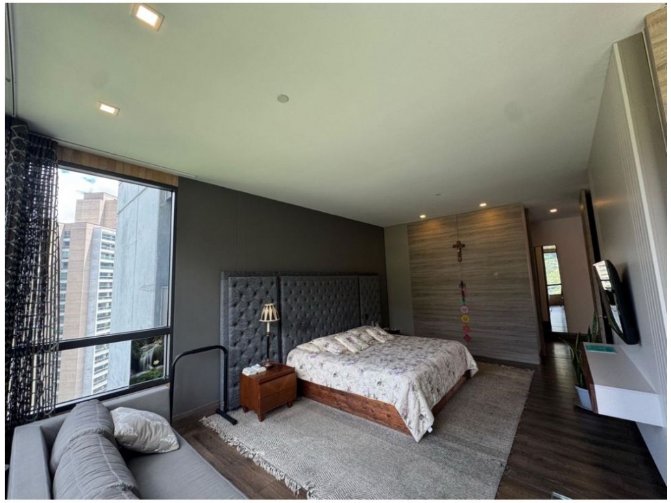 Apartamento en venta en El Poblado, Medellín · foto 24 de 24